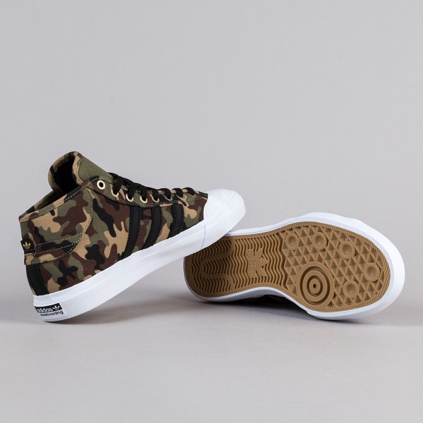Adidas matchcourt on sale camo