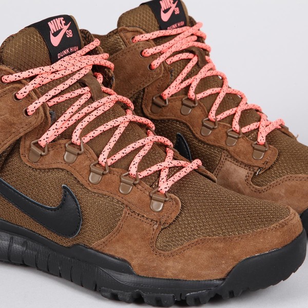 Nike sb dunk high boots hot sale