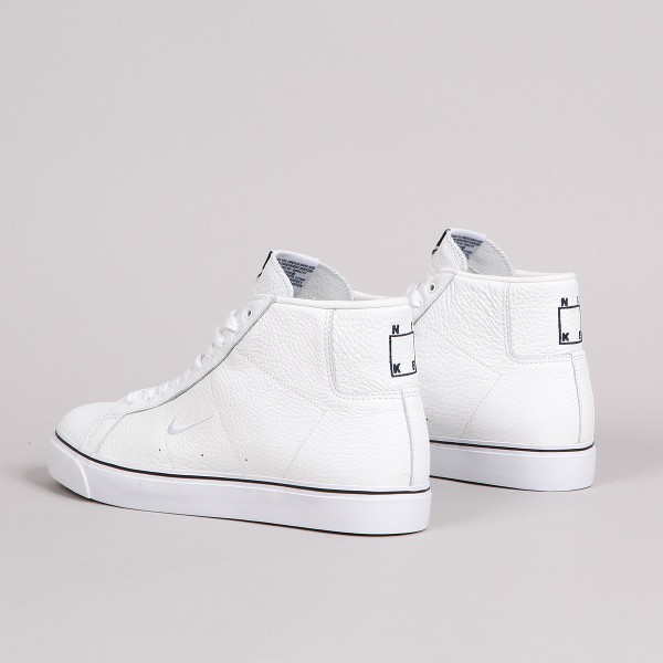 Nike SB x WKND Blazer Mid QS Summit White Navy Skateboarding