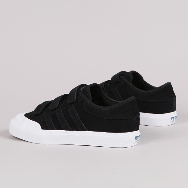 Adidas matchcourt deals cf black
