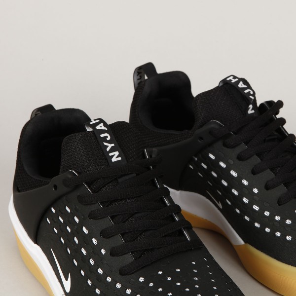 Adidas nyjah hotsell