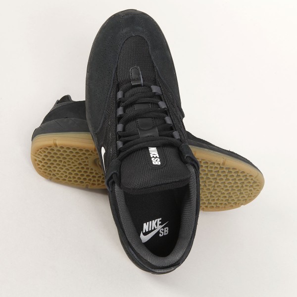 Nike SB Vertebrae Black White Gum