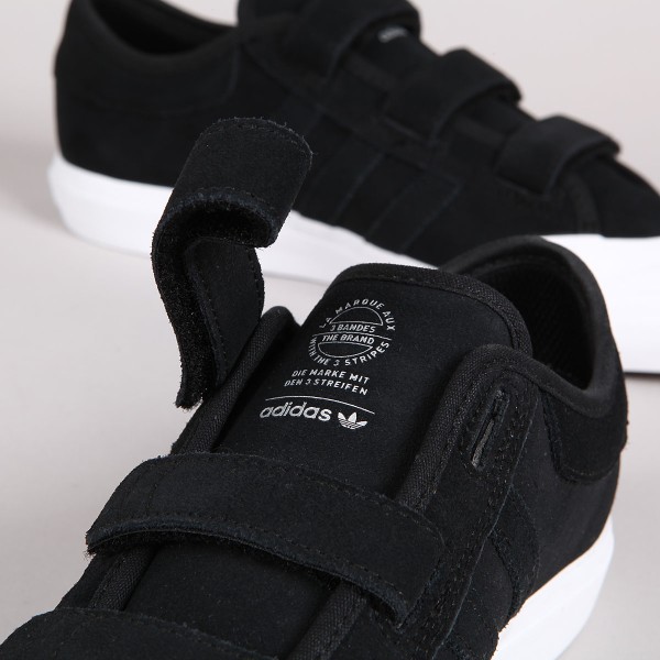 Adidas matchcourt cf velcro hot sale