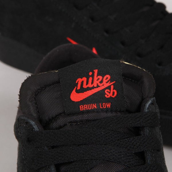 Nike SB Bruin Ultra Black Bright Crimson Skateboarding Nike SB Adidas Vans Online Shop POPNAME.cz