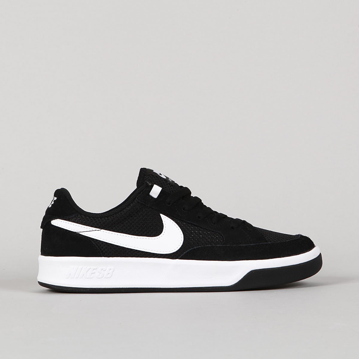 nike sb adversary black yellow