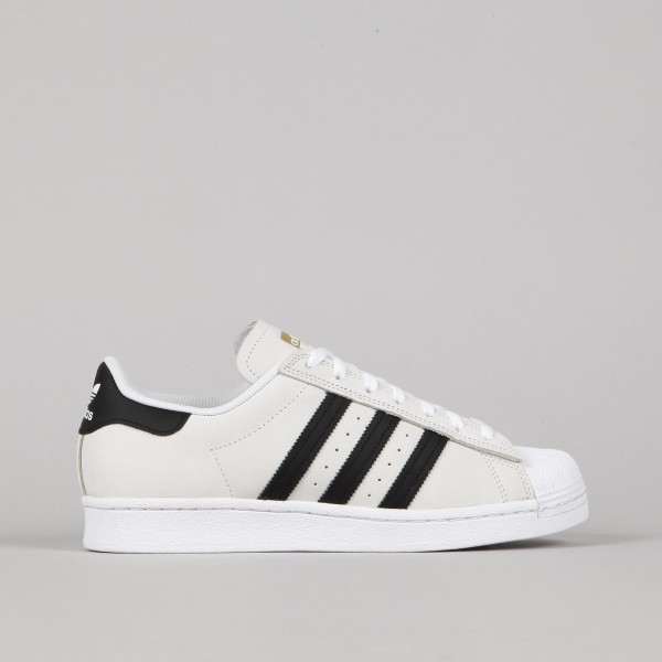 adidas superstar womens black and white
