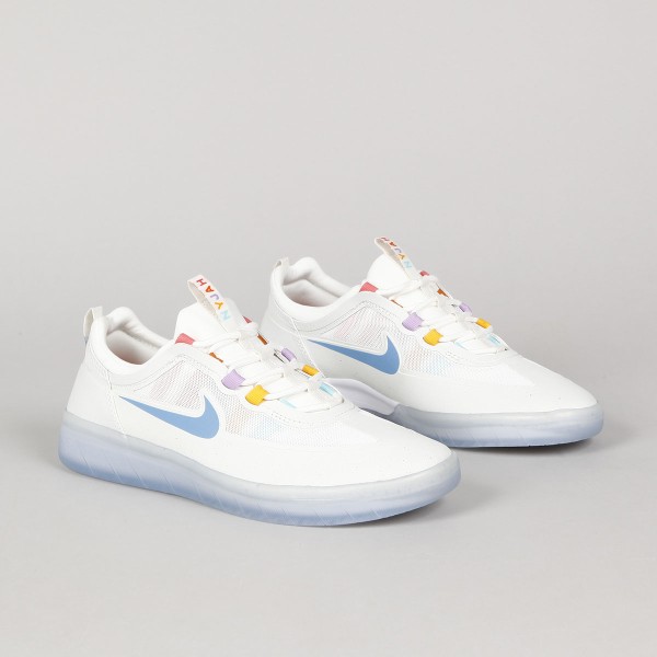 Nike SB Nyjah Free 2 Summit White Coast Pink