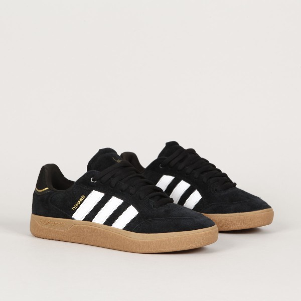 Mens adidas gum sole clearance