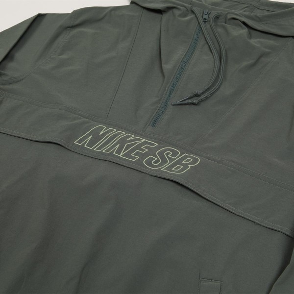 Nike SB Essential Anorak Jacket Vintage Green Skateboarding