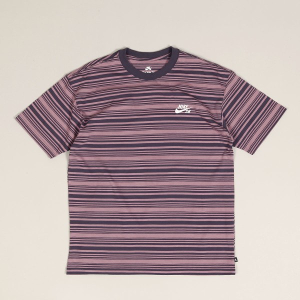 Nike SB 90 Stripe Tee Plum Dust - Skateboarding, Nike SB, Adidas, Vans,  Online Shop | POPNAME.cz