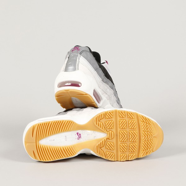 靴 Nike SB Air Max 95 Summit Cactus Flower Nike SB x Air Max 95 Summit White/Cactus Flower-Photon Dust