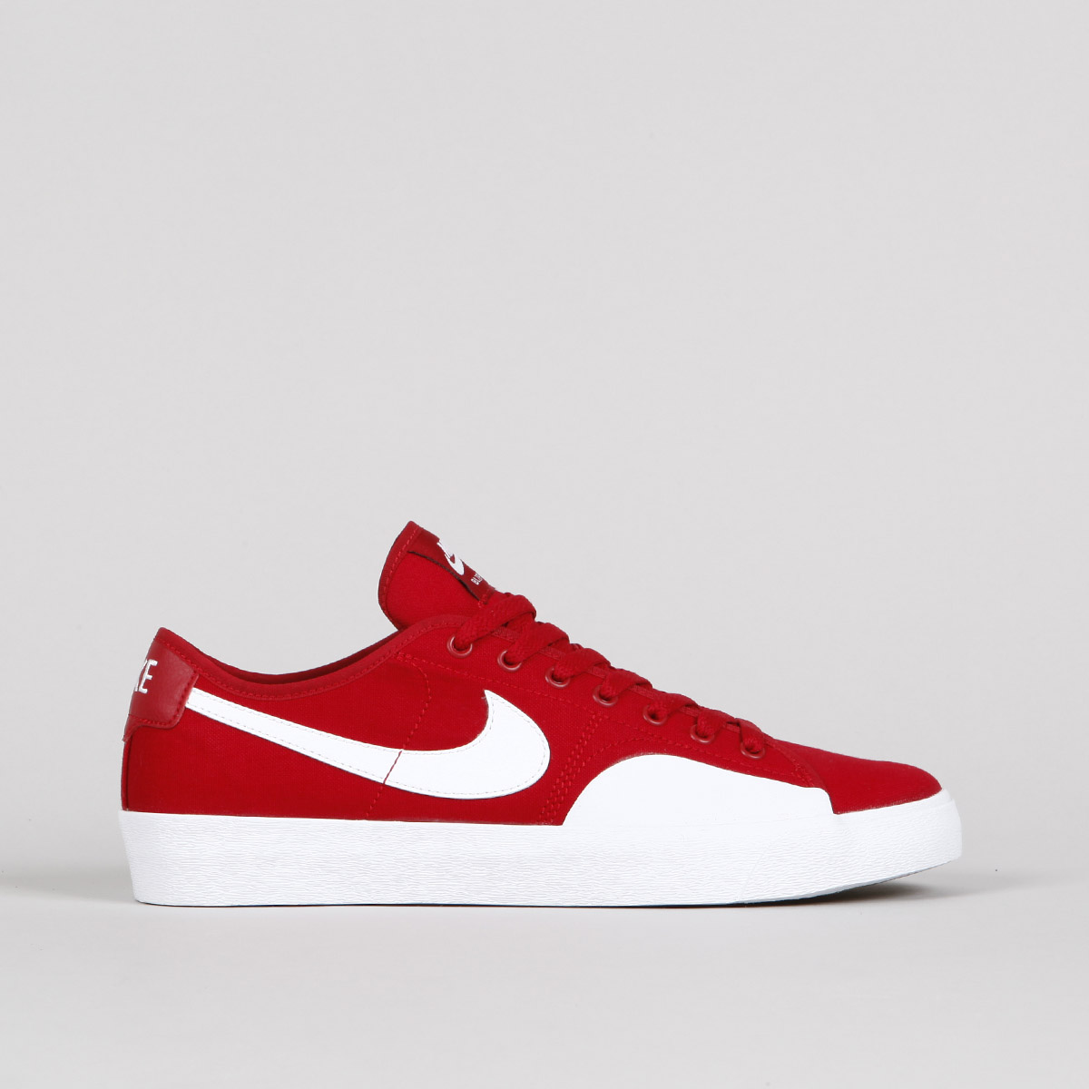 nike sb blazer court skate