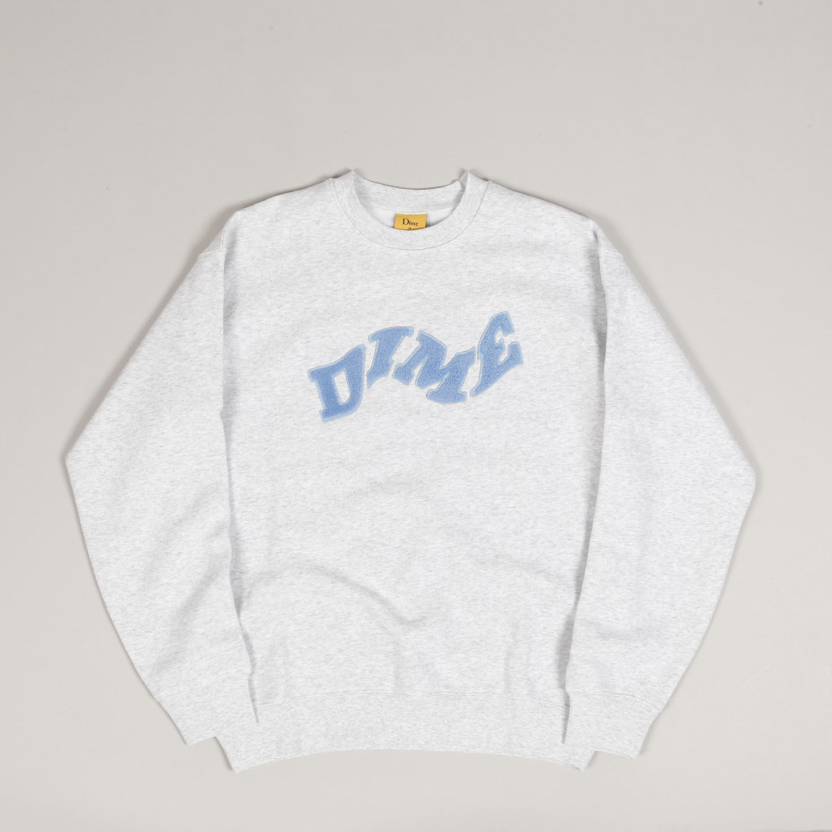 【DIME】College Crewneck / Ash Dime - COLLEGE CREWNECK | HBX - Globally Curated Fashion and