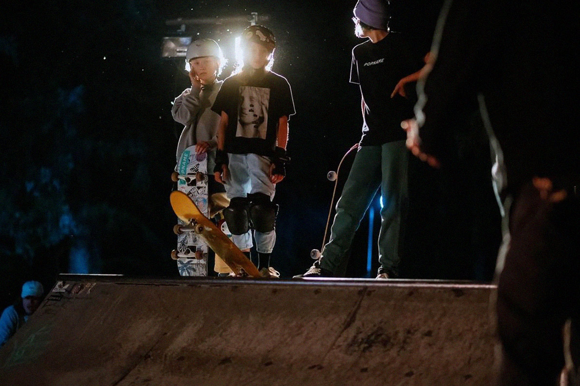 Girls-spin-sk8-wheels-skateboarding-blog-popname--2022-09-12-v 11-31-14