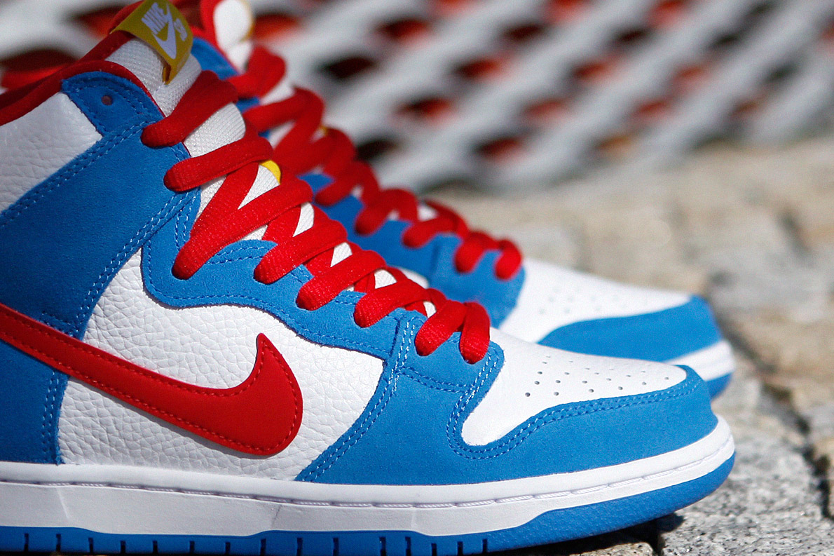 nike-sb-dunk-hi-pro-doraemon-0933