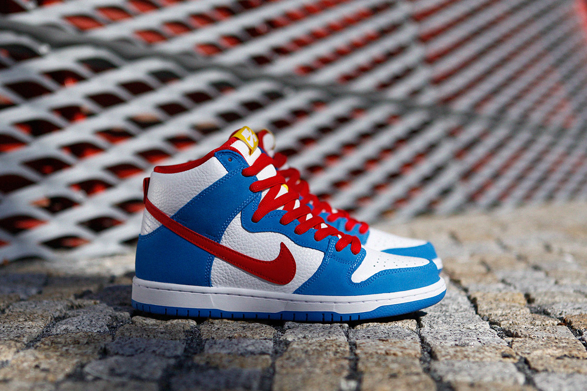 nike-sb-dunk-hi-pro-doraemon-0938
