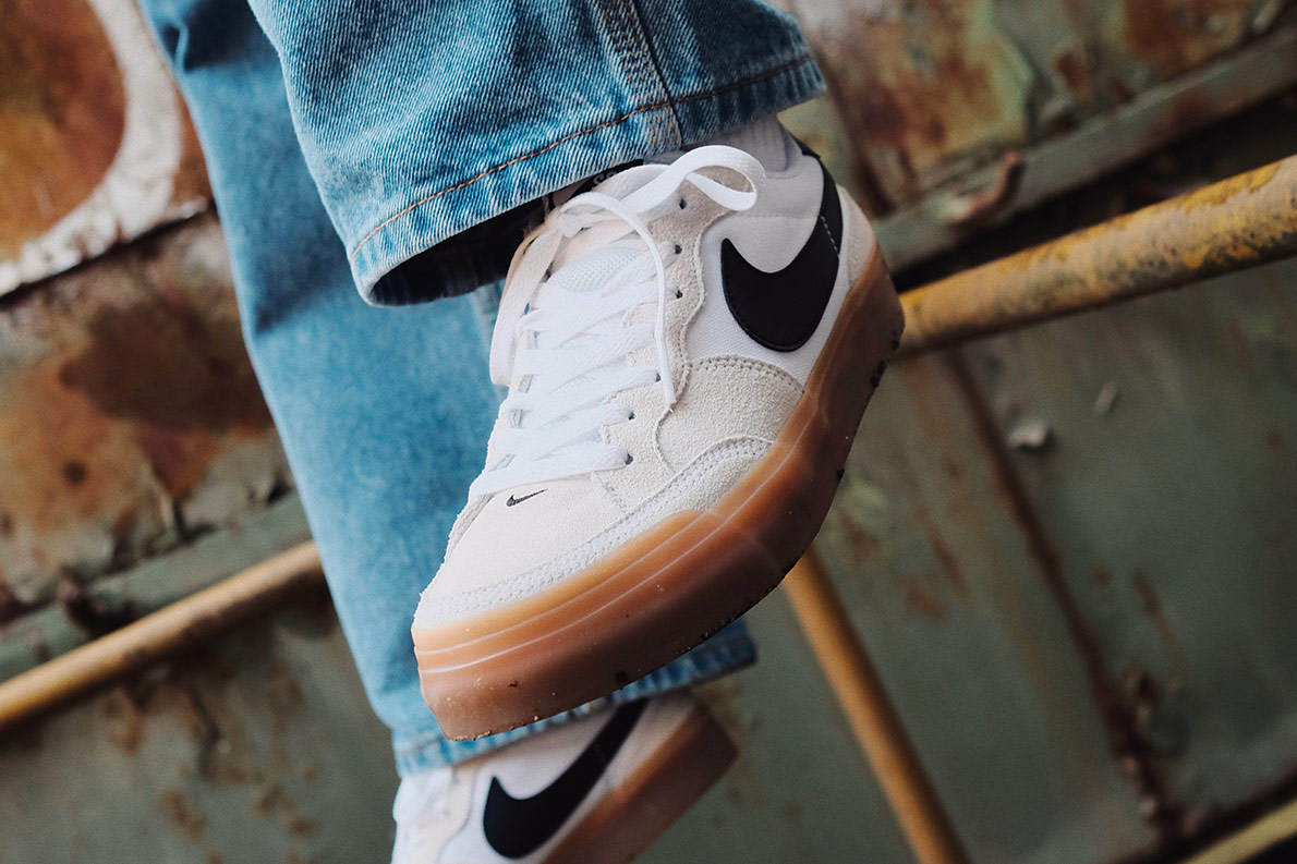 nike-sb-pogo-plus-white-black-gum-popname-7D930D75-345F-4F7E-99CD-C1FECBF74E8C
